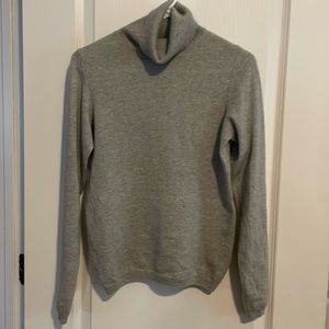 Gray 100% Cashmere Sweater